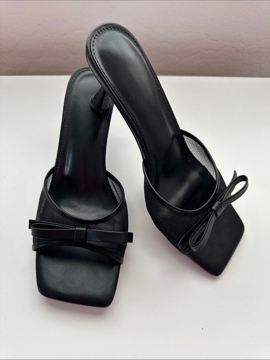Shoes - Black Mesh Slip-On Heels Size 9